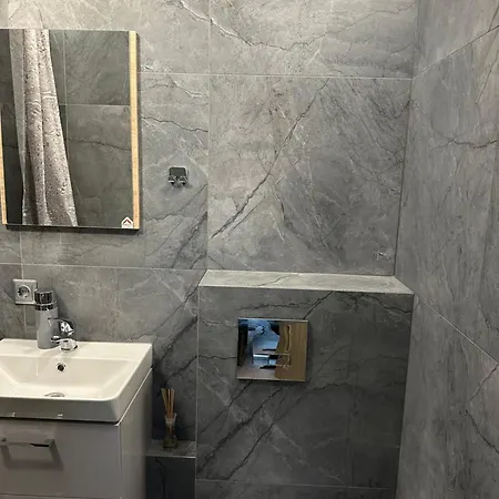 Apartment A5 *